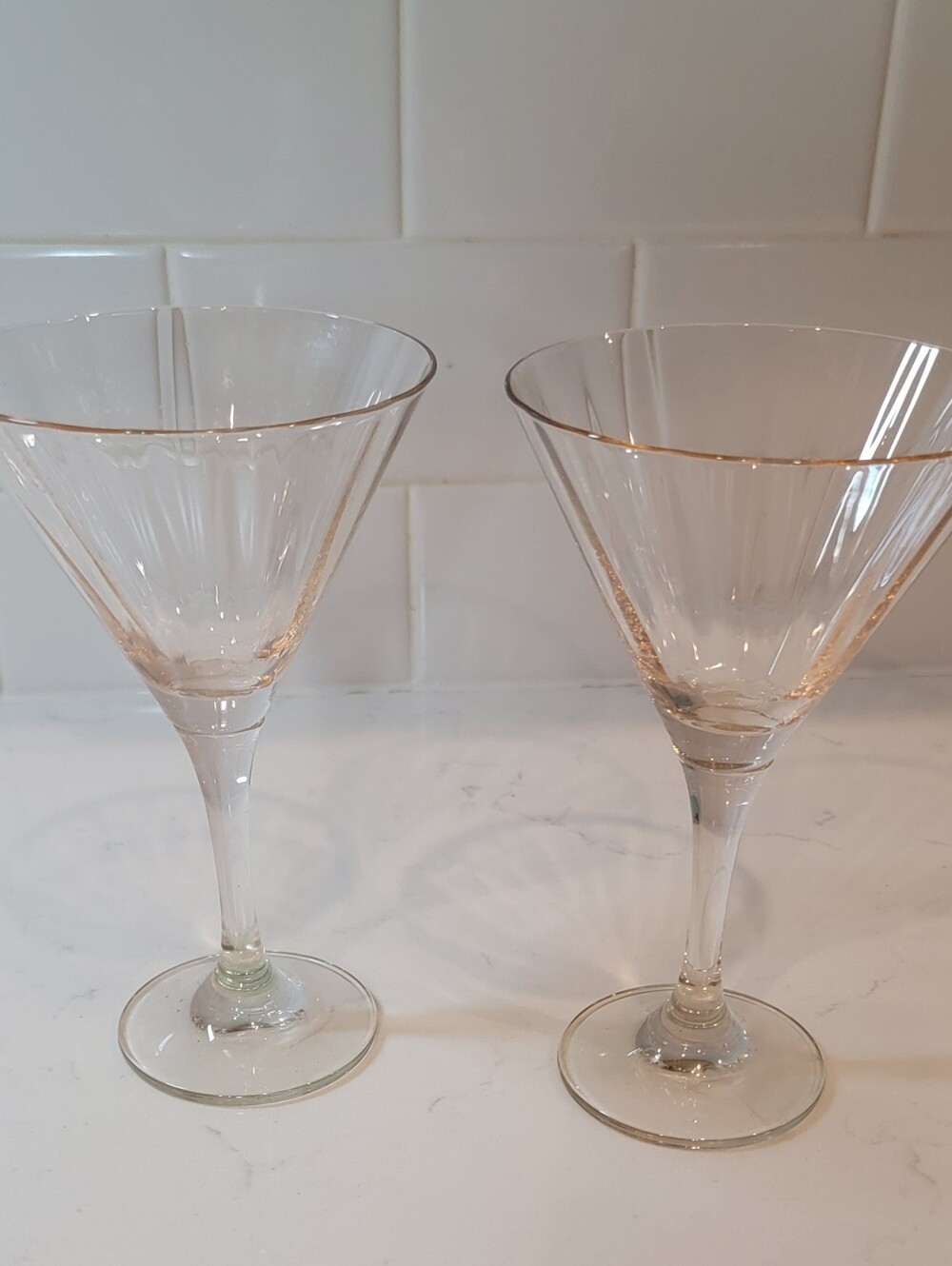 Pair Viva by Vietri Rainbow Pink Martini Glasses Mouth Blown Italian Barware 6.7